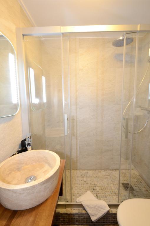 Hotel Confort 13