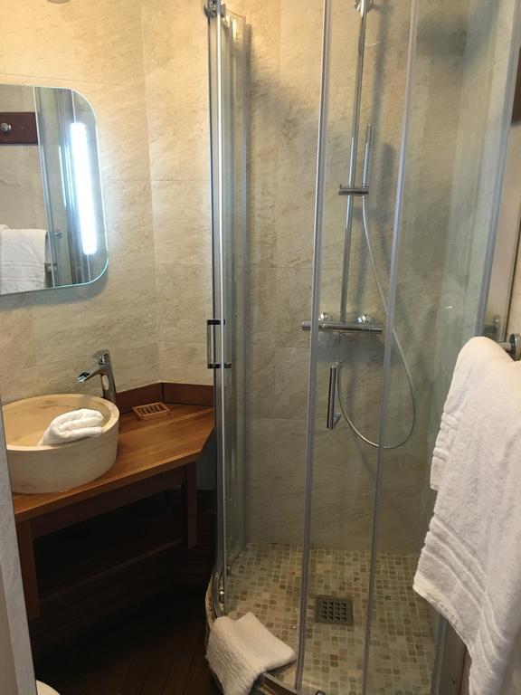 Confort 13 Hotel